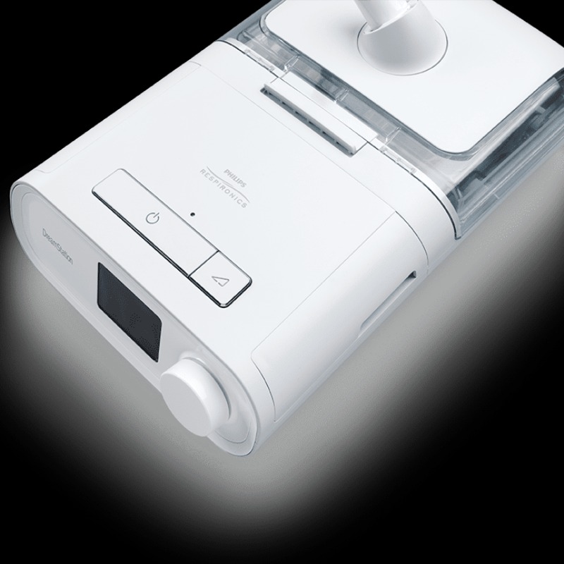 Philips DreamStation CPAP with heated humidifier continuous positive airway pressure